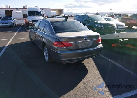 2006 BMW 750Li z USA, uszkodzony, nr VIN WBAHN83536DT62171